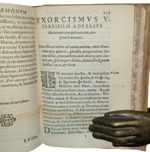 girolamo-menghi-flagellum-daemonum-exorcismos-terribiles-potentissimos-et-efficaces-remedia-efficacissima-in-malignos-spiritus-expellendos-insieme-con-fustis-daemonum-adiurationes-formidabiles-venetiis-dominicum-malduram-1608