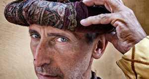 cortigiano del 1600,signore con cappello, 