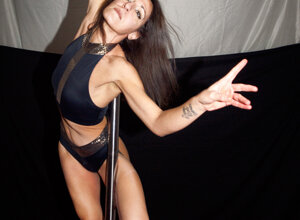  emergere dalle tenebre, 