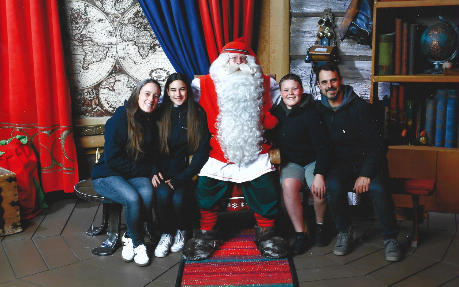 babbo-natale-rovaniemi.jpeg babbo-natale-rovaniemi.jpeg