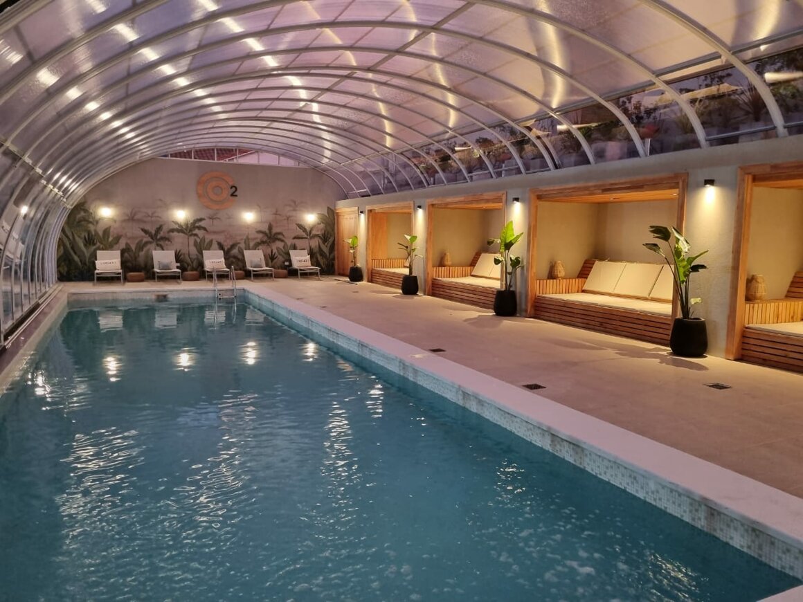 piscina climatizada 2.jpeg