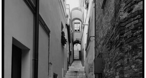 amr01733-34-35.jpeg amr01733-34-35.jpeg