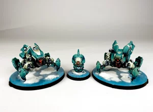 Group of three PanOceania Remotes painted in custom teal and white scheme by RosPaint Studio. Group of three PanOceania Remotes painted in custom teal and white scheme by RosPaint Studio.
