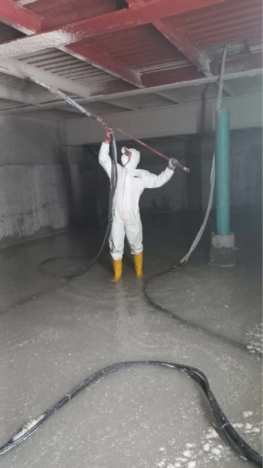 Protezione antincendio capannoni industriali: tutto quello che devi sapere (e chi chiamare)