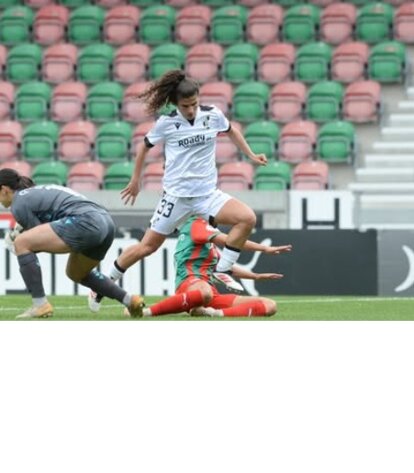 def paula fernandes vitoria.jpeg