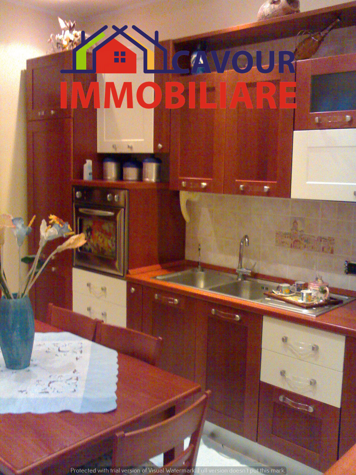 Abitazione in buono stato con terrazzo