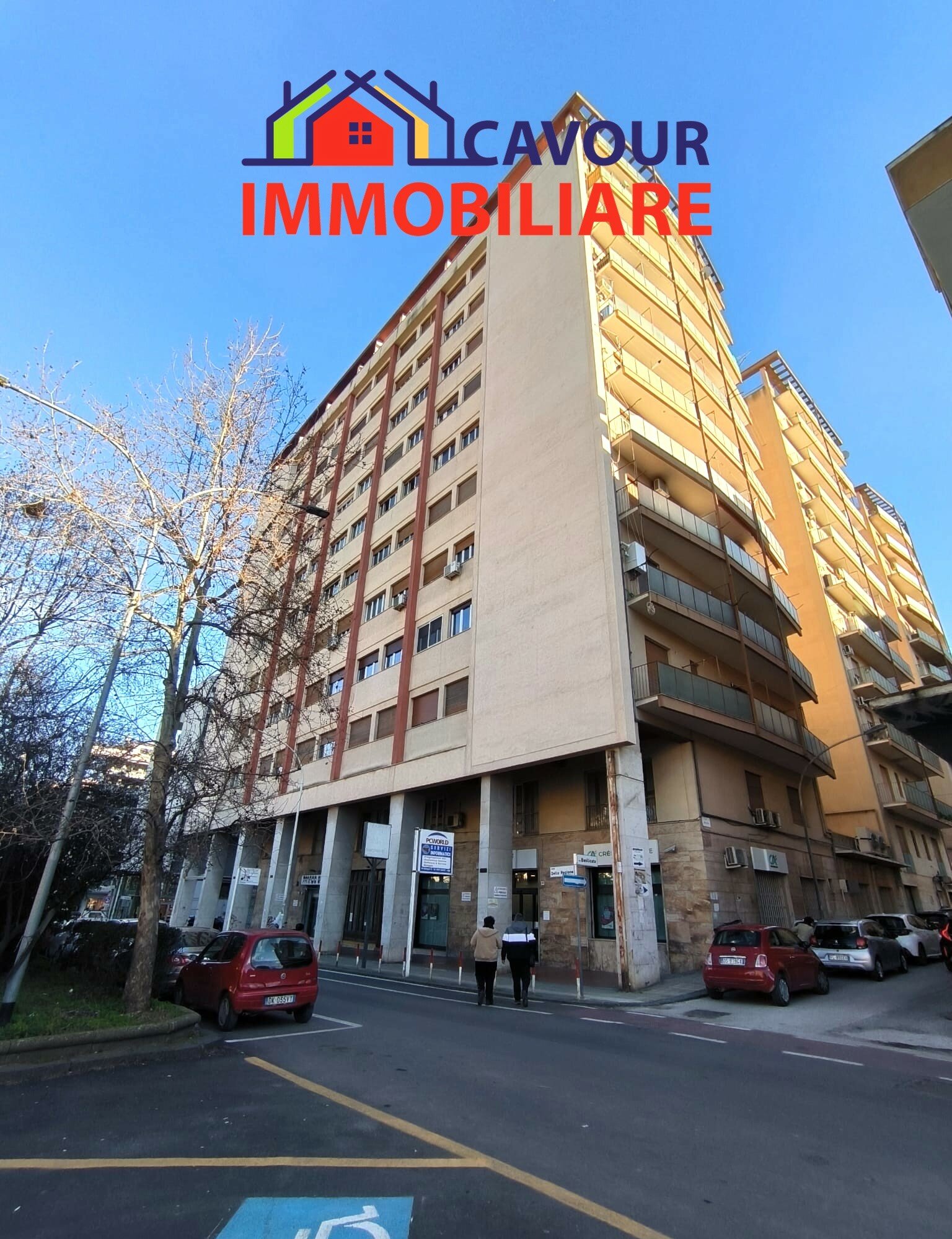 Ampio e Panoramico immobile ideale per Studi Professionali