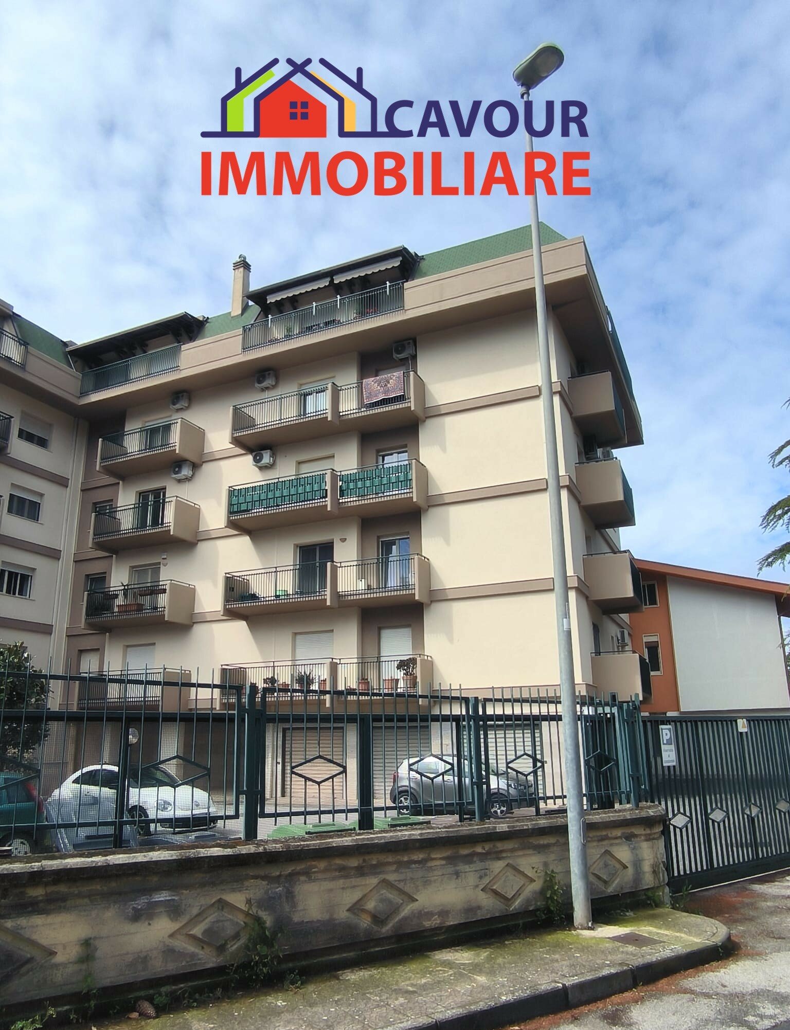 Grande Appartamento con Possibilità di Frazionamento