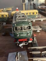 jep-chemin-de-fer-electrique-locomotori-con-vagoni-vintage