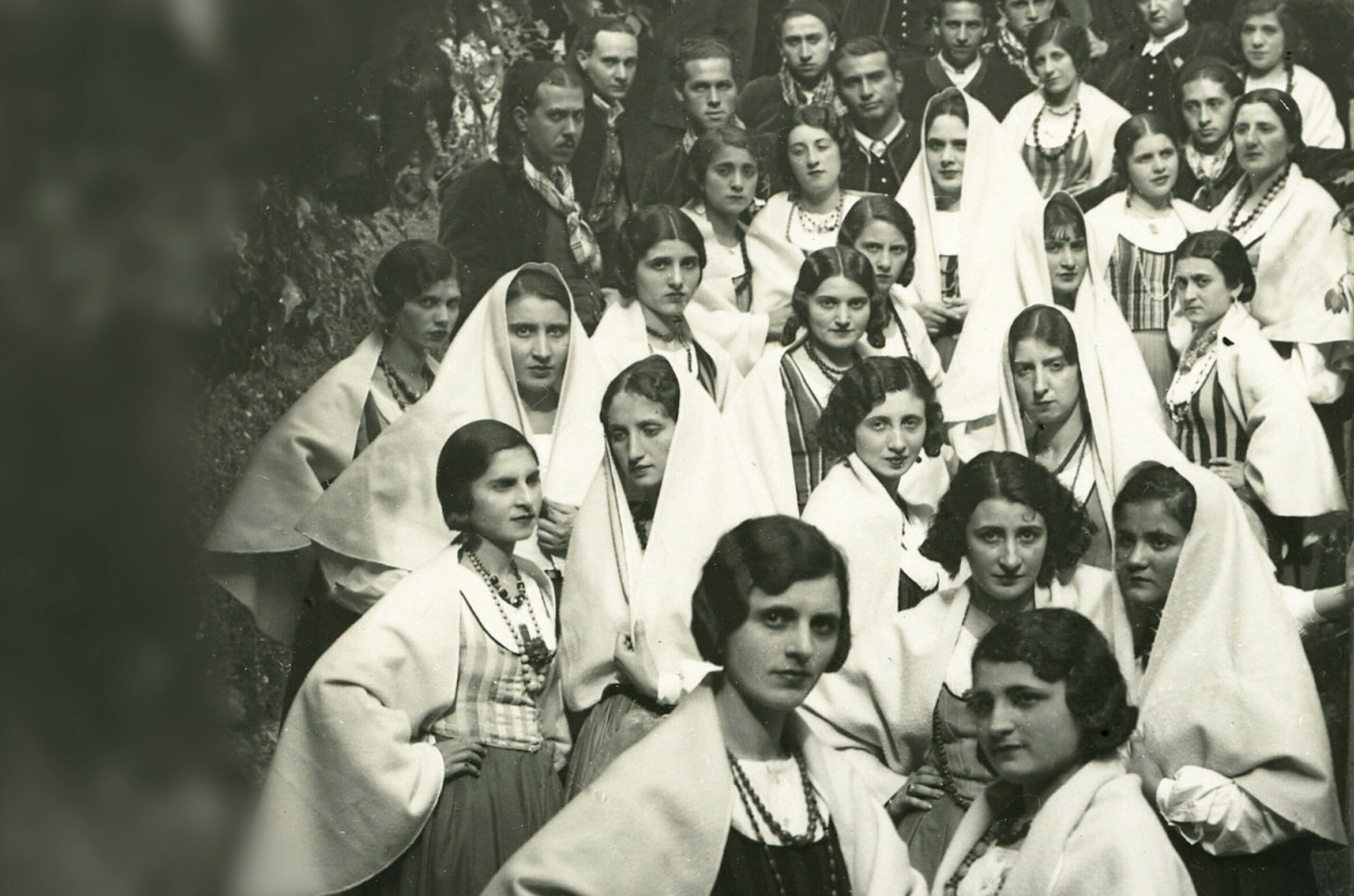 I Cori di Val d'Anapo negli scatti del maestro Angelo Maltese I Cori di Val d'Anapo negli scatti del maestro Angelo Maltese