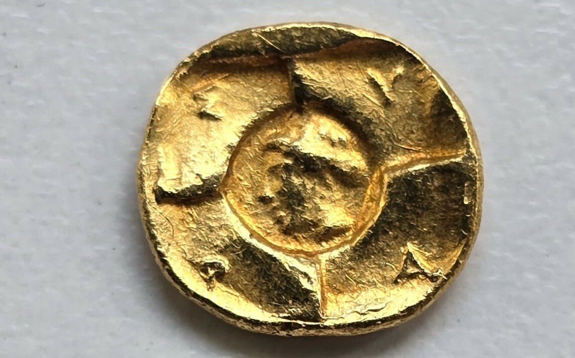 Agrigento: scoperta moneta d'oro siracusana del V secolo a. C.