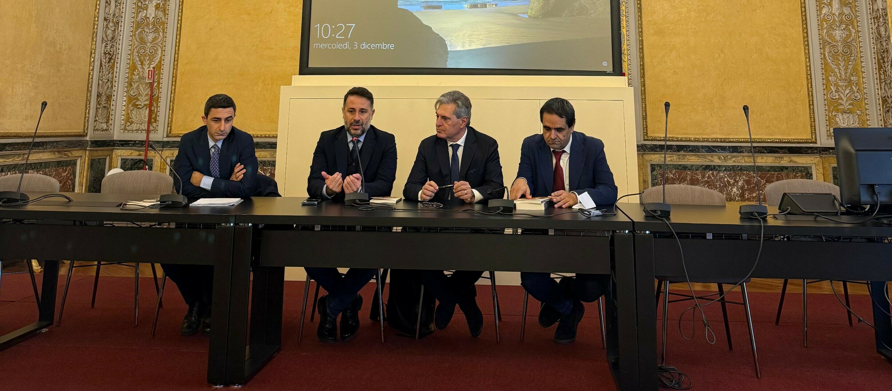 La separazione delle carriere secondo e il disegno politico La separazione delle carriere secondo e il disegno politico