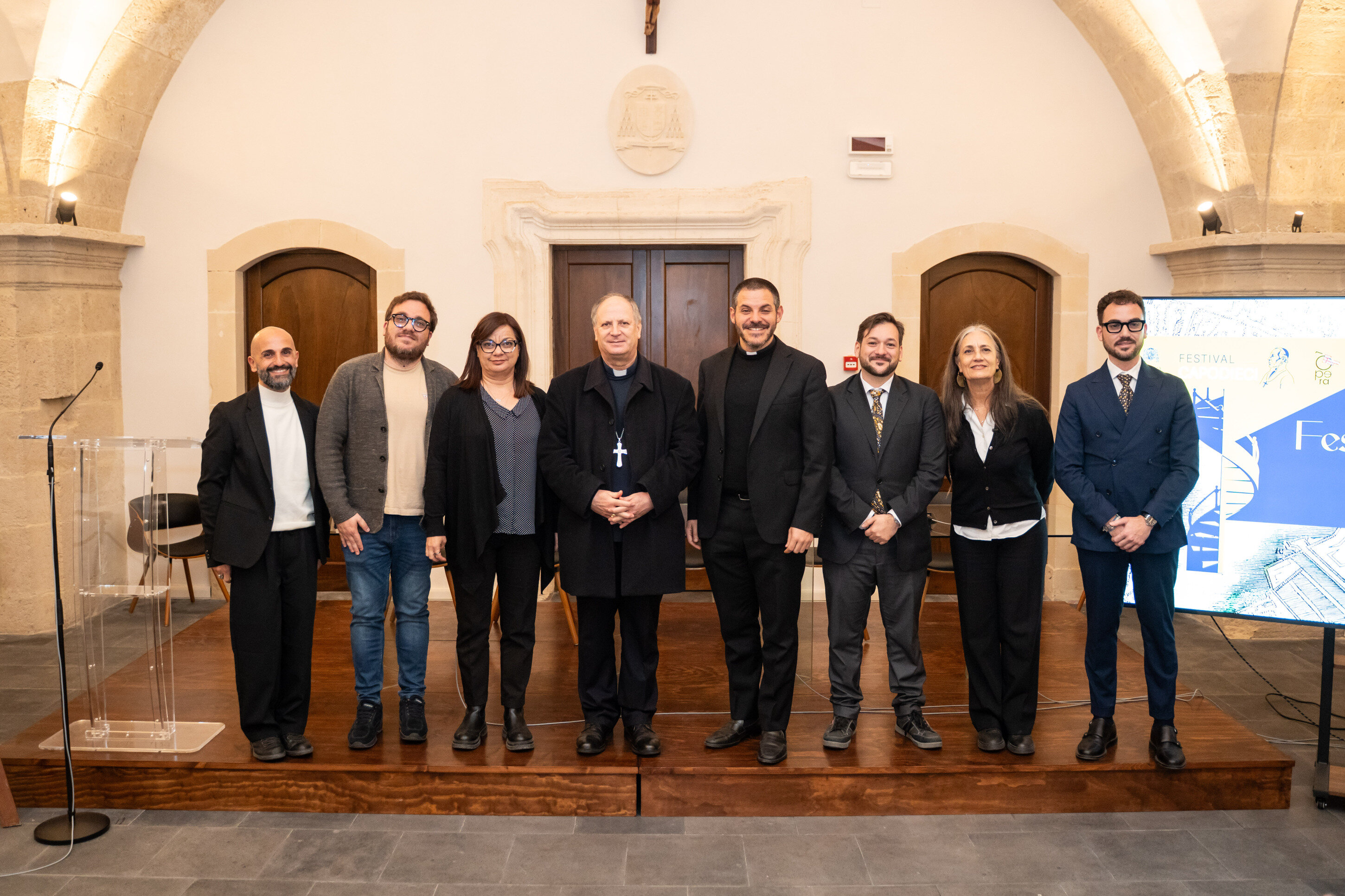 da-sx-fausto-migneco-andrea-passanisi-loredana-pitruzzello-francesco-lomanto-helenio-schettini-paolo-dinaro-claudia-giordano-carlo-passanisi.jpeg