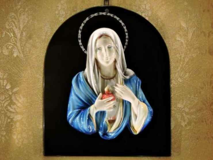 Anteprima docufilm: i giorni in cui la Madonna versò lacrime a Siracusa Anteprima docufilm: i giorni in cui la Madonna versò lacrime a Siracusa