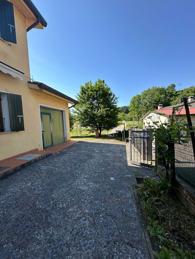 Casa a schiera a Santi Angeli