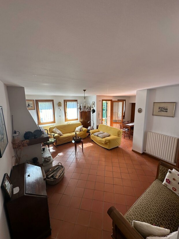 Casa a schiera a Santi Angeli