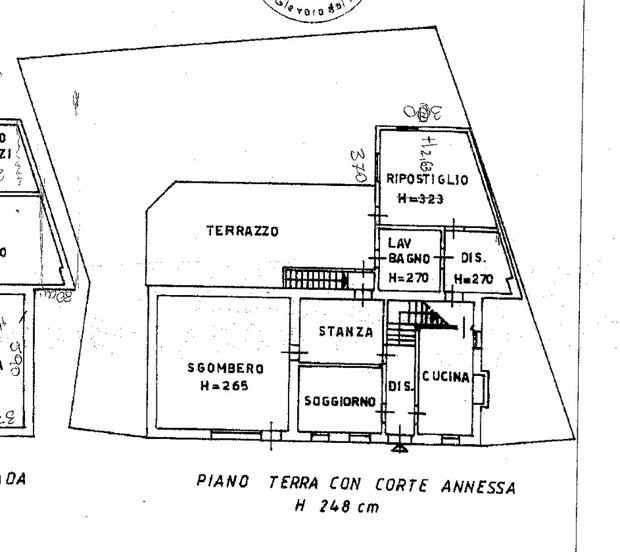 Casale sul Montello con 23.000 mq di terreno