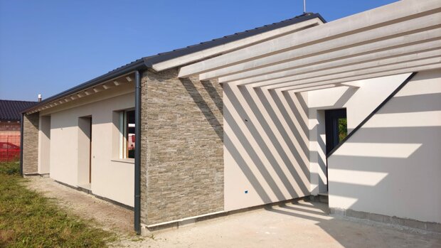 Nuova costruzione in pronta consegna al grezzo avanzato