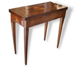 tavolo-da-gioco-in-noce-lombardia-xviii-sec