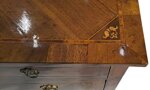 cassettone-intarsiato-lombardia-xix-sec