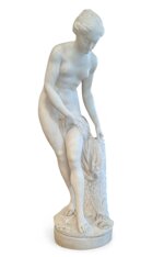 scultura-in-alabastro-venere-al-bagno-xix-sec