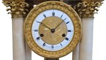 grande-pendola-a-portico-in-alabastro-e-bronzo-dorato-francia-xix-sec