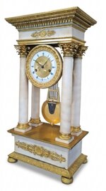 grande-pendola-a-portico-in-alabastro-e-bronzo-dorato-francia-xix-sec