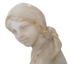 giovane-ricamatrice-scultura-in-alabastro-firmata-pugi