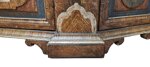 grande-credenza-scantonata-laccata-veneto-xviii-sec