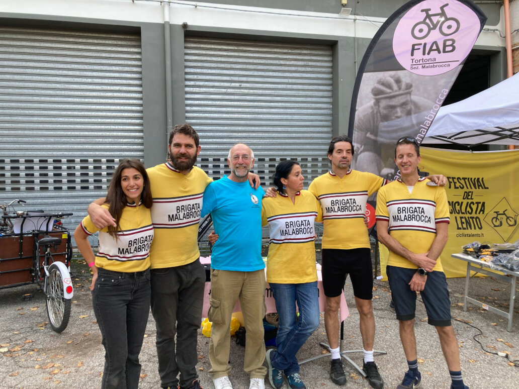 tortona 2.jpeg tortona 2.jpeg