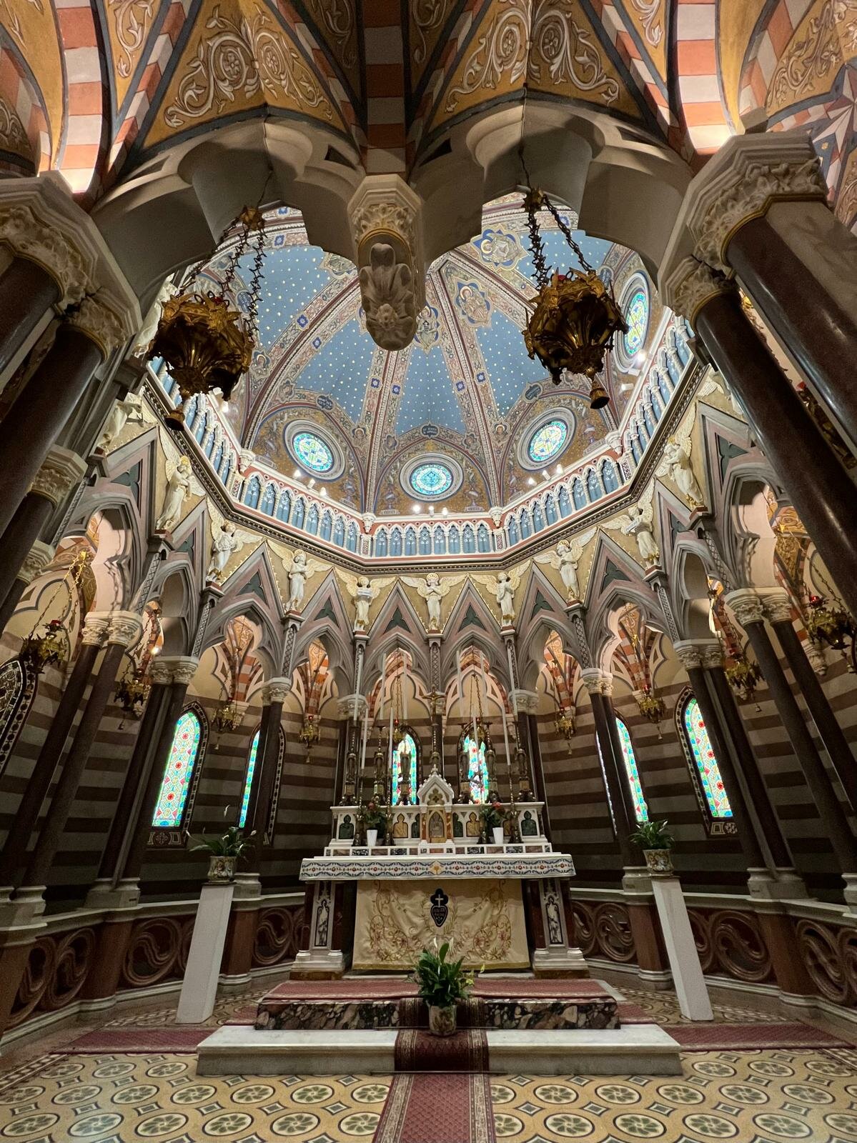basilica-antica-di-san-gabriele-2---italian-online-language-.jpeg