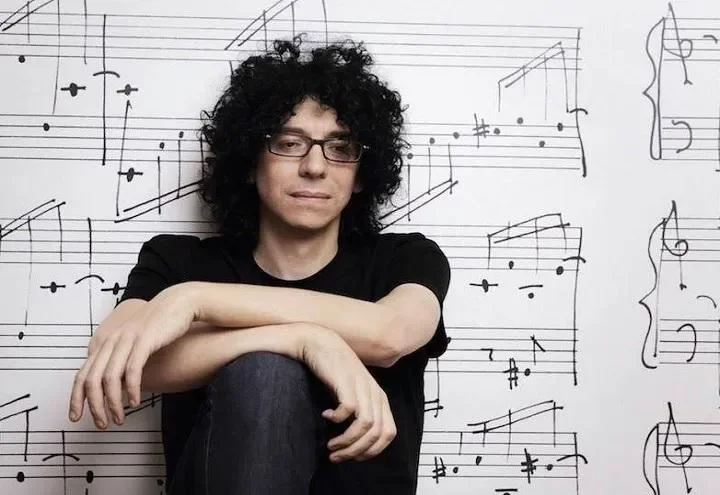 giovanni-allevi---italian-online-language.webp giovanni-allevi---italian-online-language.webp