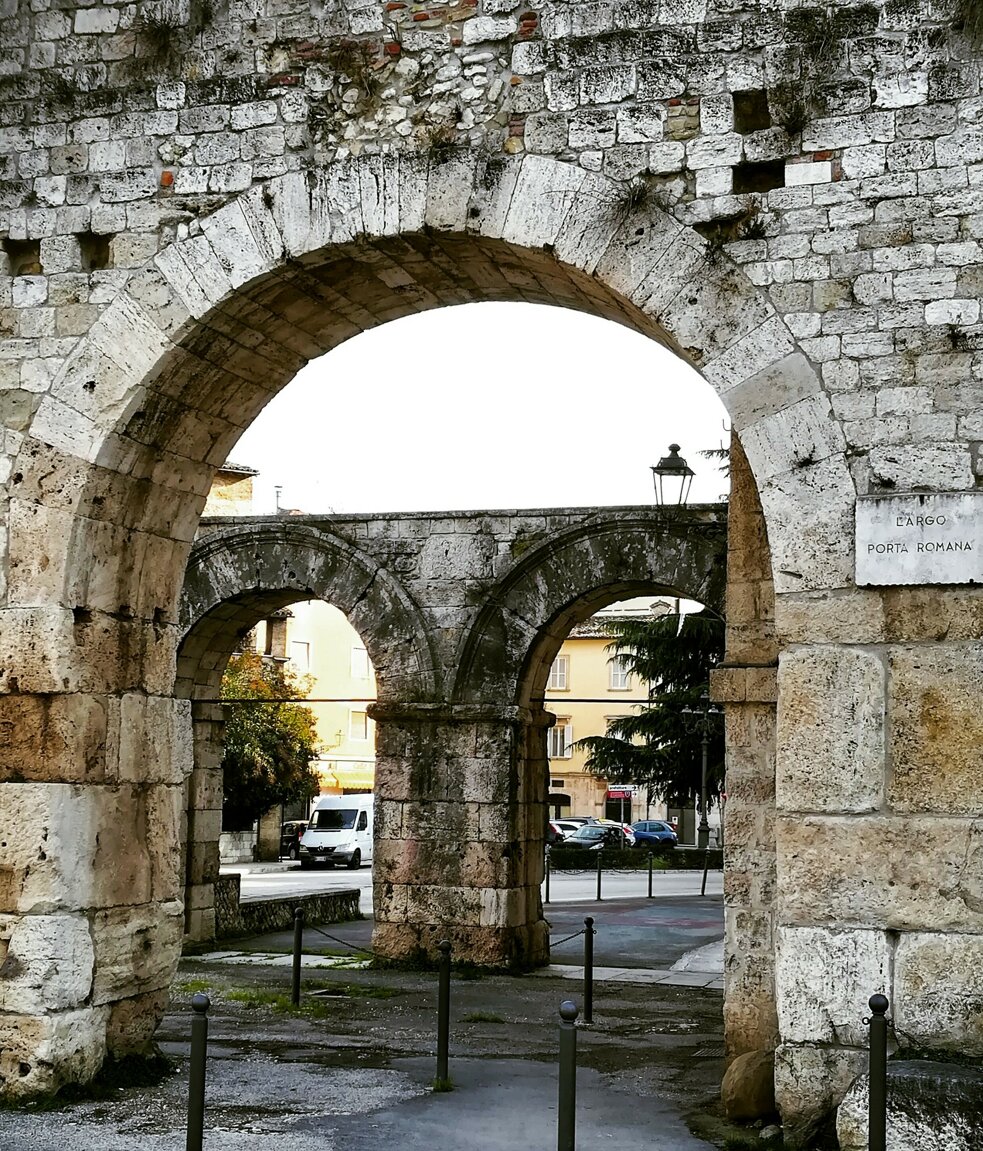 Porta Romana Ascoli Piceno Classes of Italian Language Free Classes of Italian Language Porta Romana Ascoli Piceno Classes of Italian Language Free Classes of Italian Language