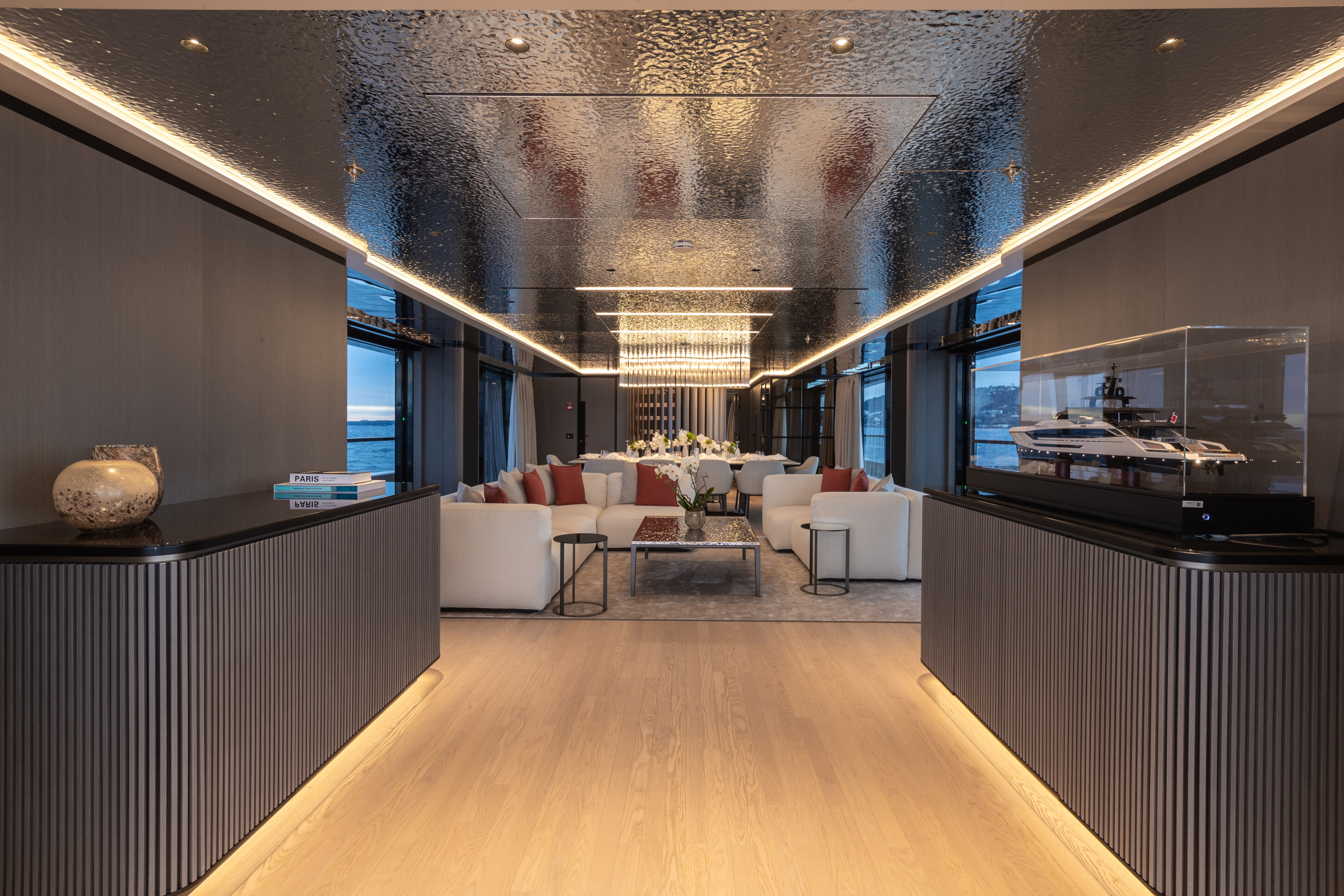 t55-sportiva_loewe_int_md-salon-(4).jpeg