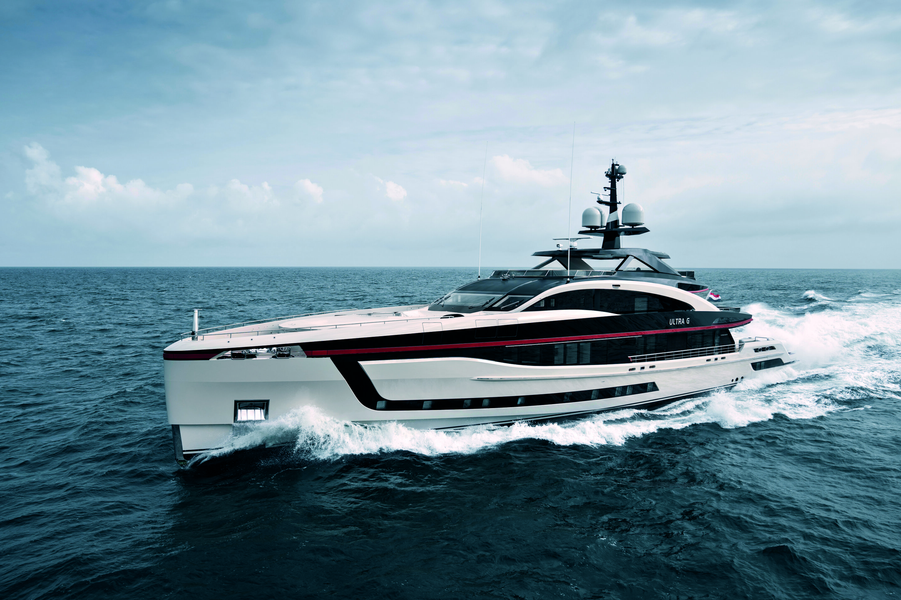 rubengriffioen_ultrag_seatrials_heesen_rjg07380.jpeg