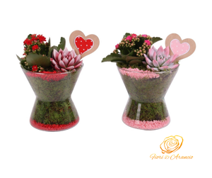 composizione-vaso-clessidra-in-vetro-cuore-di-legno