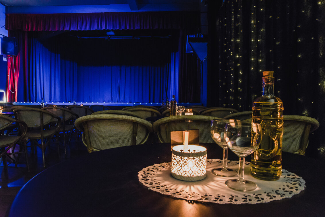 teatro interno1.jpeg