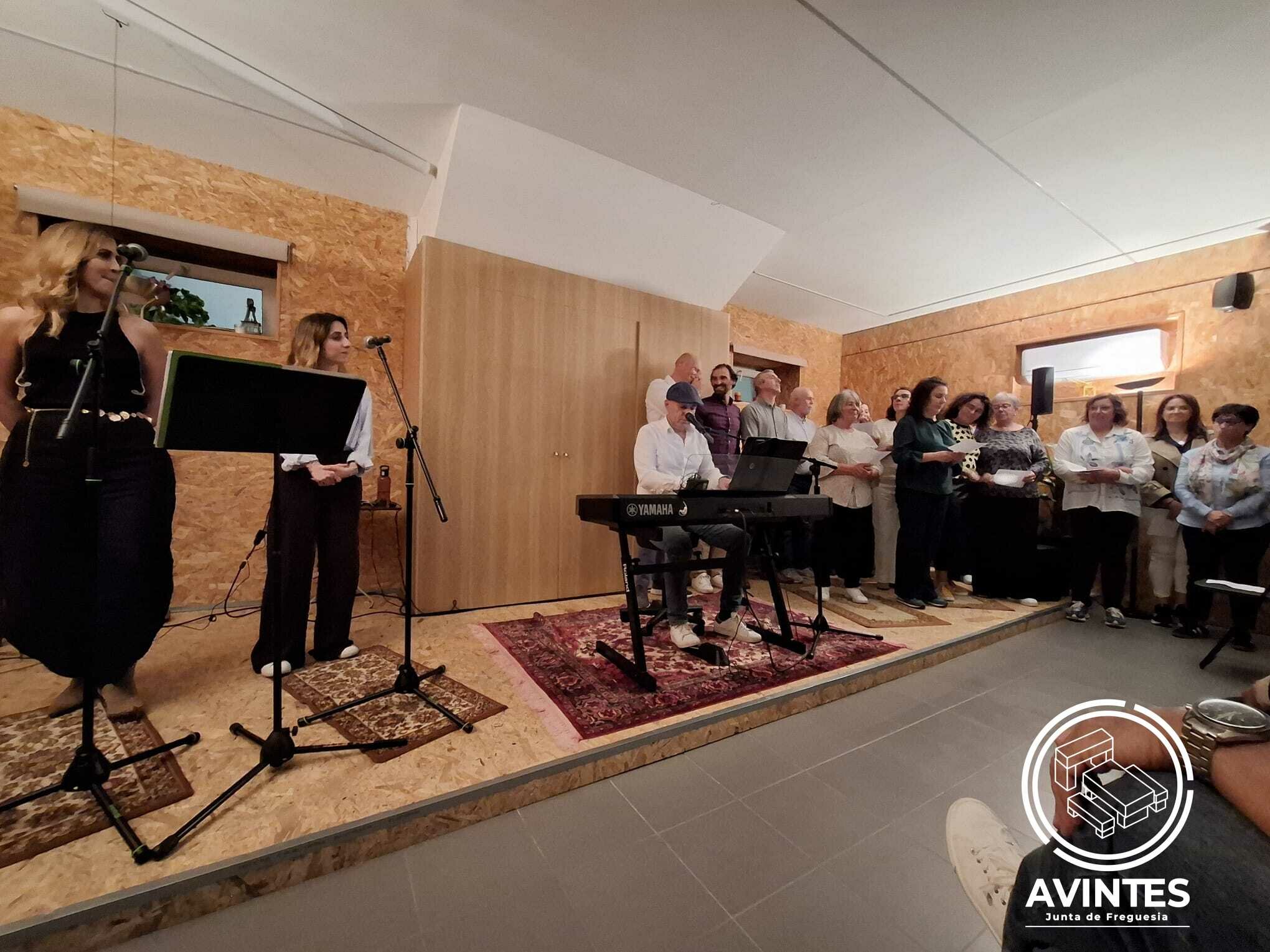 Jos&eacute; Pereira interpreta Adriano Correia de Oliveira