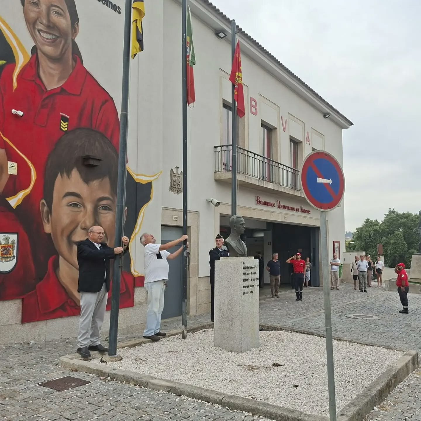 95 anos da A.H. Bombeiros Voluntários de Avintes 95 anos da A.H. Bombeiros Voluntários de Avintes