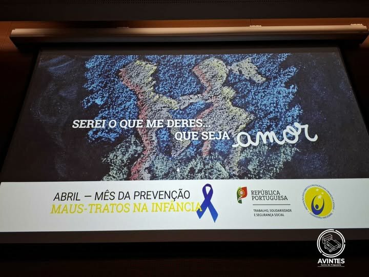 Serei o que me deres... que seja amor