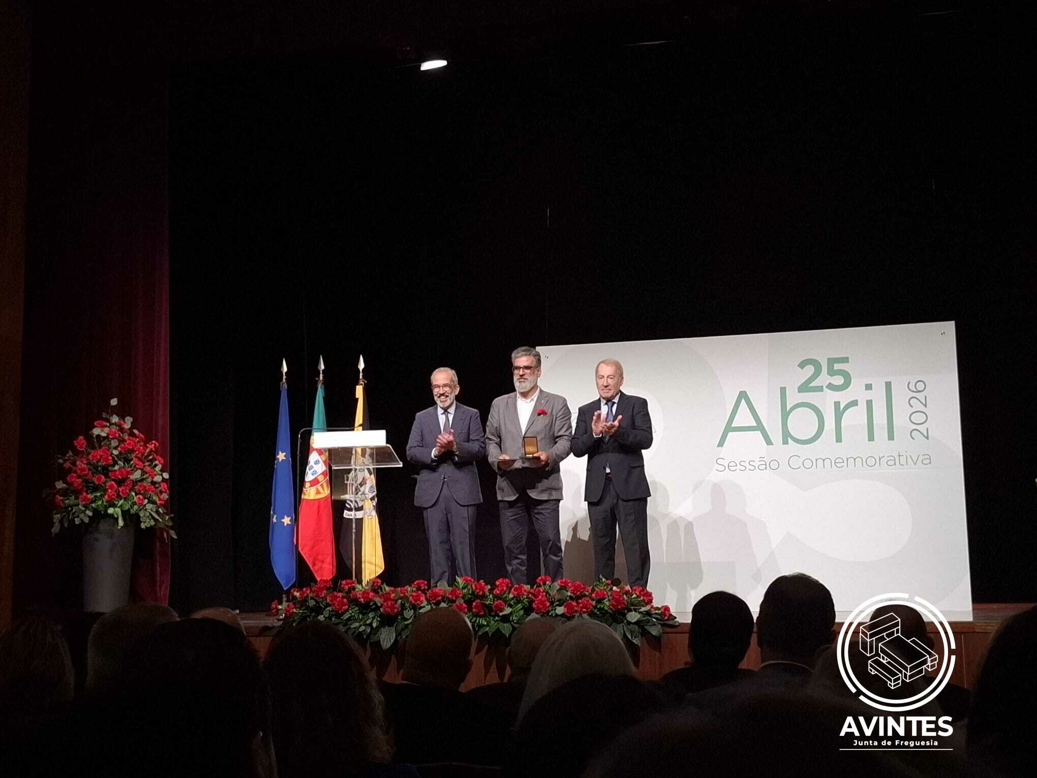 Comemora&ccedil;&otilde;es do 52.&ordm; anivers&aacute;rio do 25 de Abril pelo Munic&iacute;pio