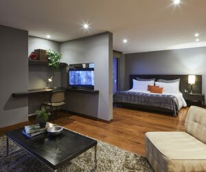 img_9137-r.jpeg img_9137-r.jpeg