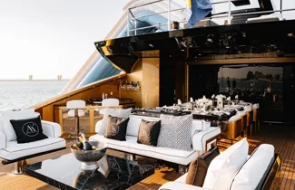 ak-royalty-palmer-&-johnson-yachts-deck ak-royalty-palmer-&-johnson-yachts-deck