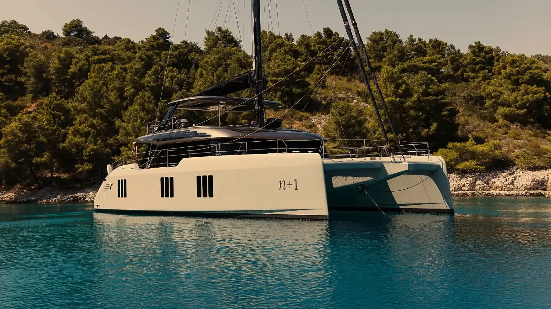 elemento-visuale-catamarano elemento-visuale-catamarano