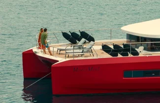 mastermind-lagoon-catamarano-deck mastermind-lagoon-catamarano-deck
