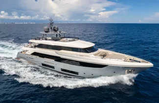 fifi-ferretti-yacht-2025 fifi-ferretti-yacht-2025