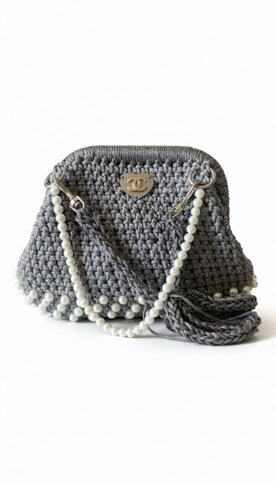 803.borsa artigianale handmade fatta all'uncinetto, con catenella perle sintetiche e tracolla all'uncinetto 89.jpeg