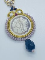 442collana-in-acciaio-con-ciondolo-cammeo-sardonico-di-torre-del-greco-inciso-a-mano-lavorato-a-soutache