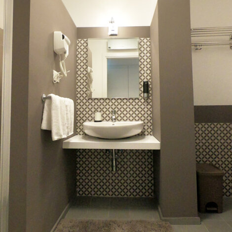 a16%209.jpeg a16%209.jpeg