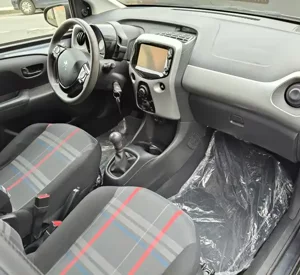 peugeot6.webp